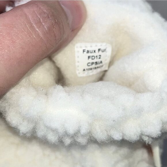 Acorn Slipper Booties 0-6 months - Picture 3 of 4